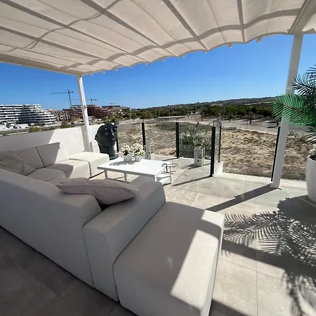 6 Persoons Penthouse Met Dakterras En Jacuzzi San Miguel De Salinas