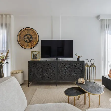 Διαμέρισμα 6 Persoons Penthouse Met Dakterras En Jacuzzi *