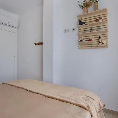 Διαμέρισμα 6 Persoons Penthouse Met Dakterras En Jacuzzi San Miguel De Salinas